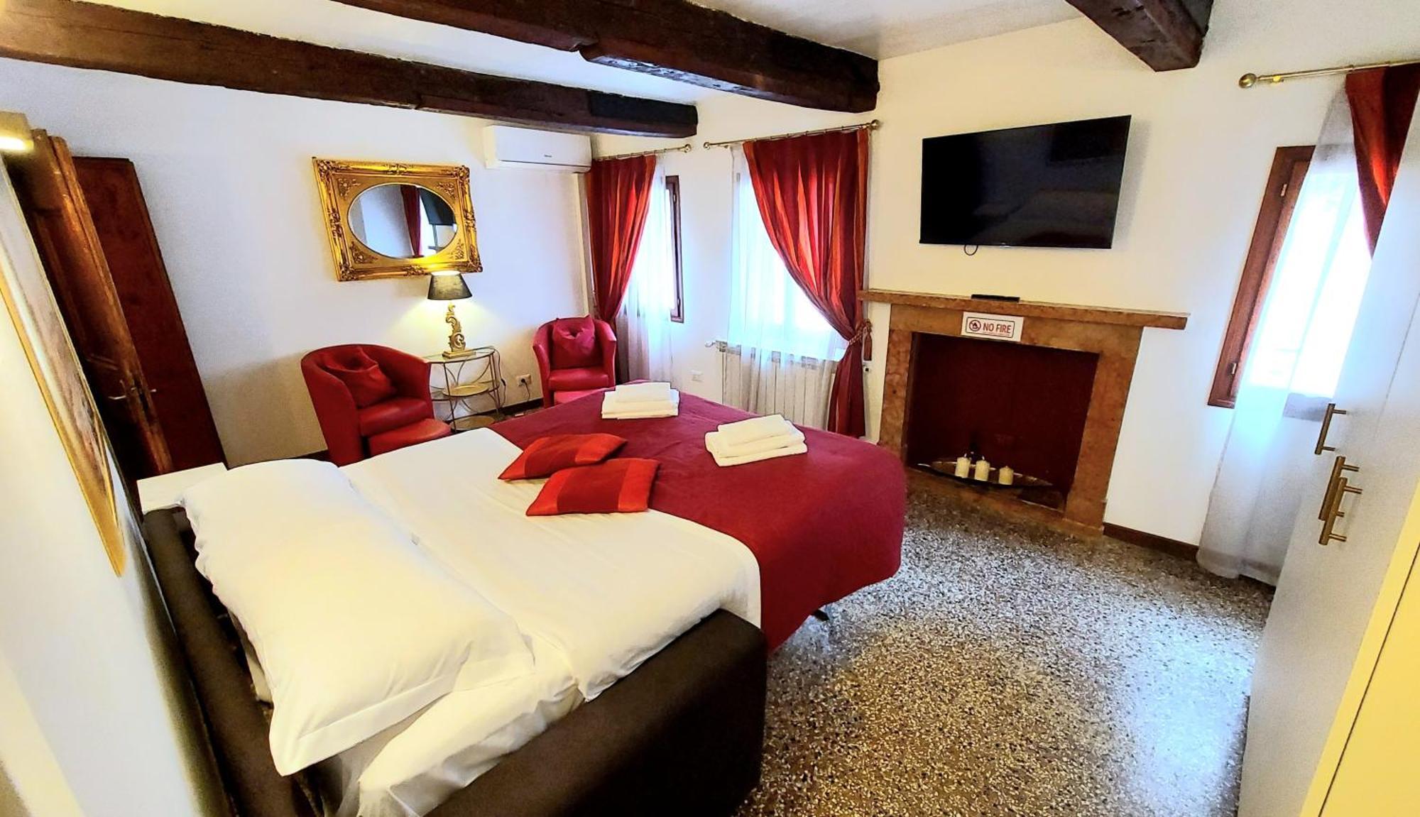Palazzo Del Sale, Rialto Apartment เวนิส ภายนอก รูปภาพ